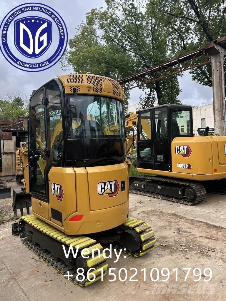 CAT 302 Minikaivukoneet < 7t