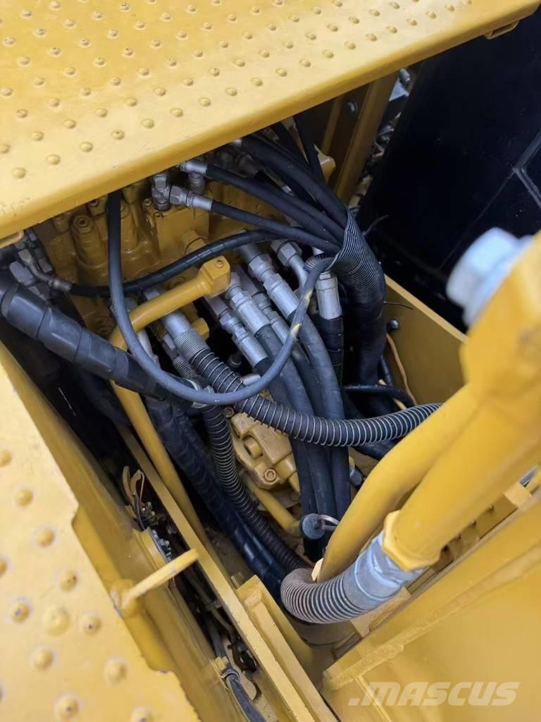 CAT 312 Telakaivukoneet