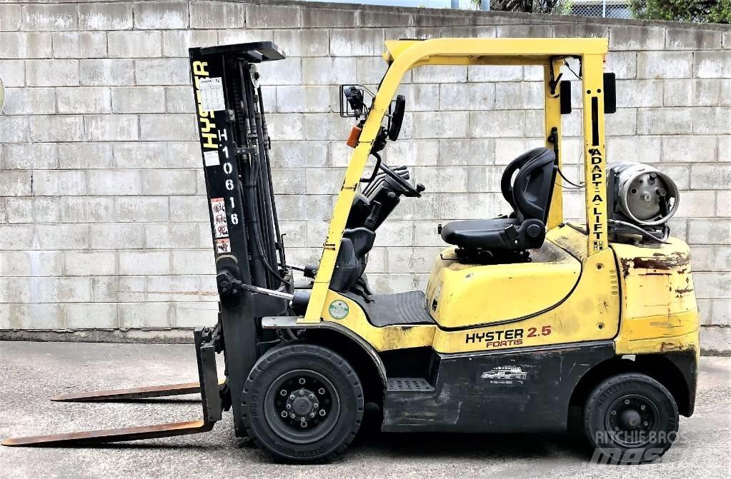 Hyster H2.5TX Nestekaasutrukit