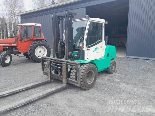 Mitsubishi FD50K2 Dieseltrukit
