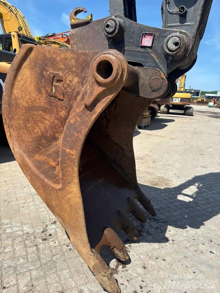 Volvo EC 290 C L Telakaivukoneet