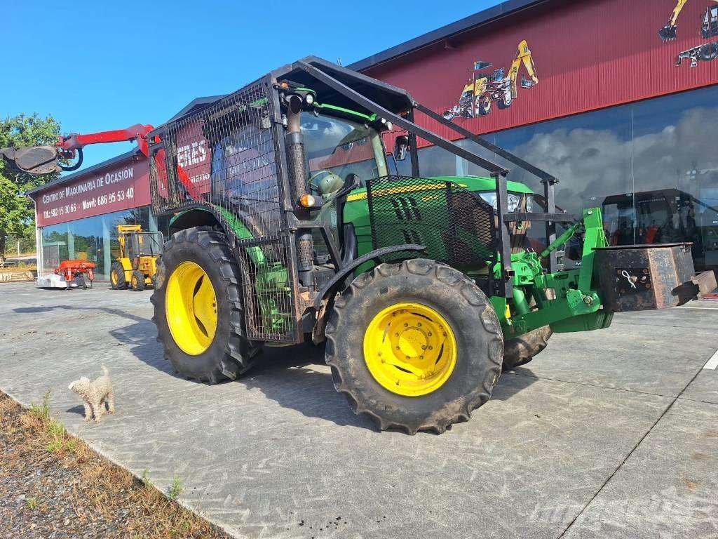 John Deere 6115 R Traktorit
