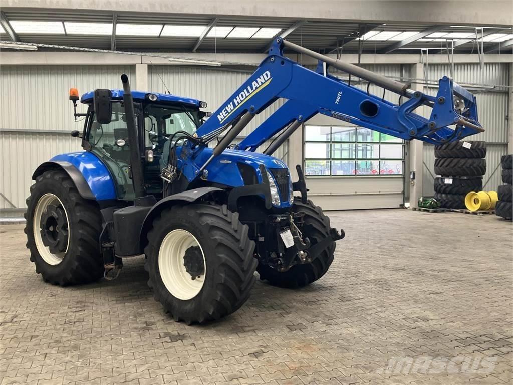 New Holland T7.270 Traktorit