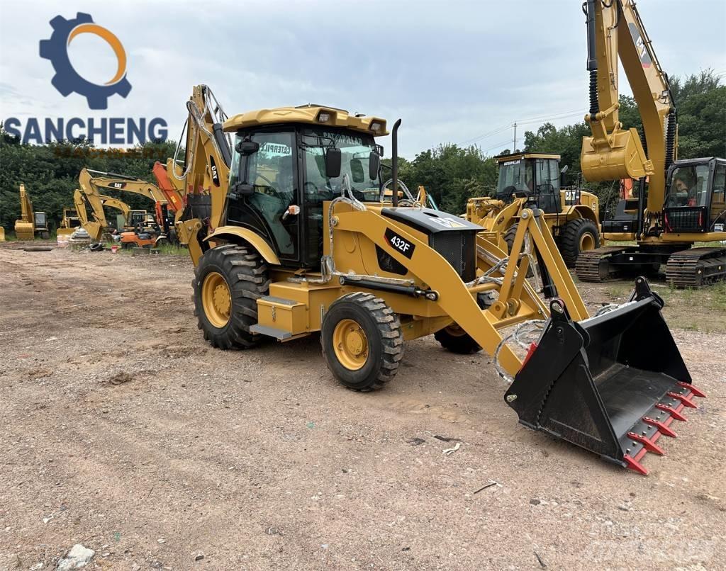CAT 432 F Kaivurikuormaajat