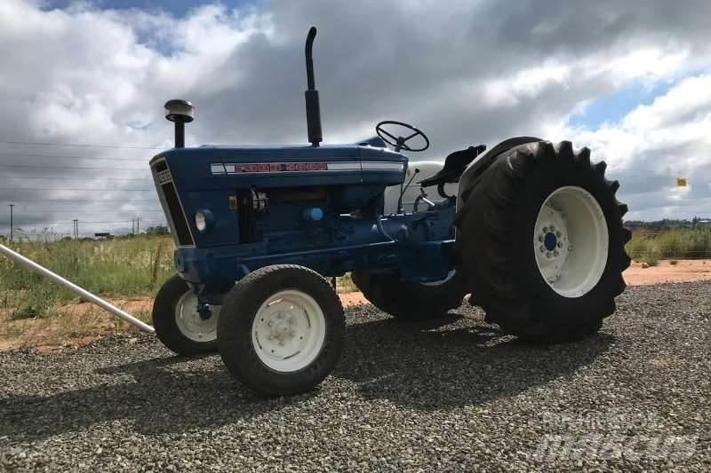 Ford 500 Tractor Traktorit