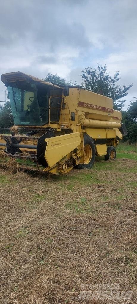 New Holland TX 34 Leikkuupuimurit