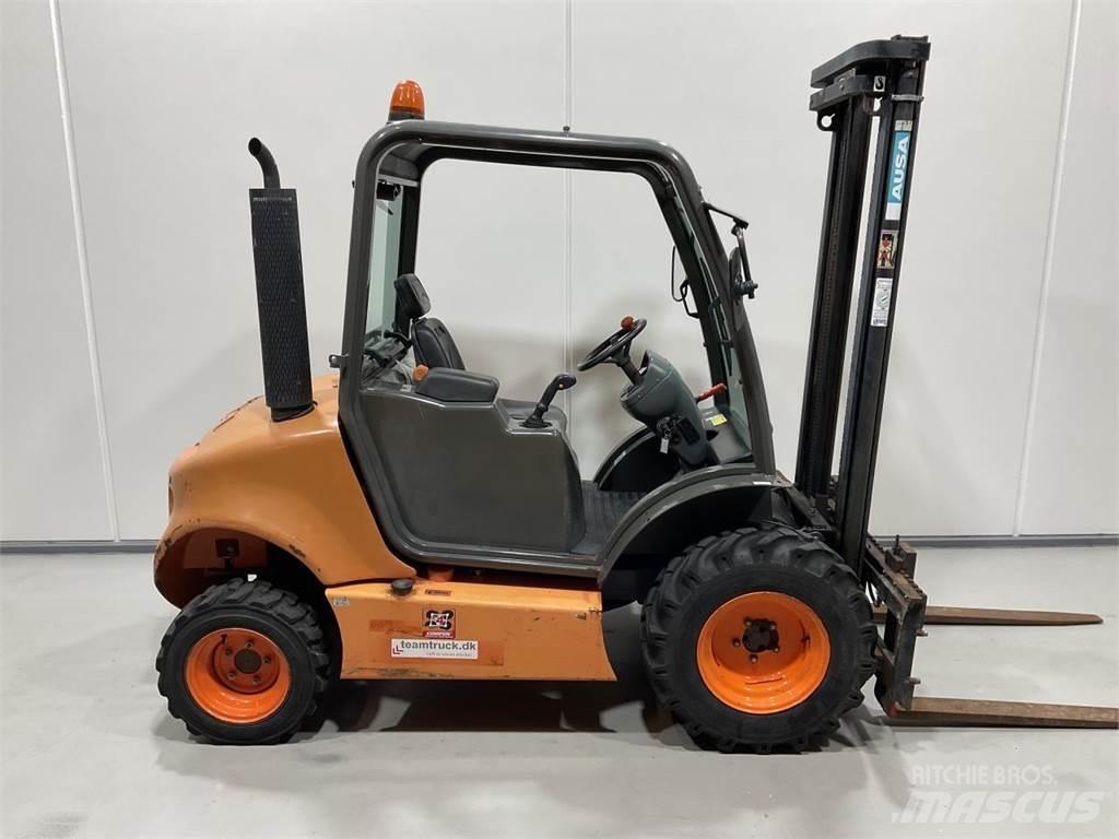 Ausa C150H X4 Maastotrukit