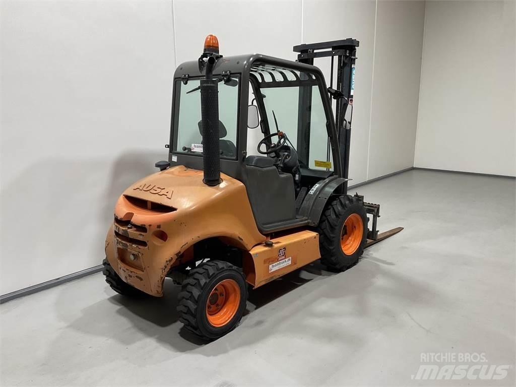 Ausa C150H X4 Maastotrukit