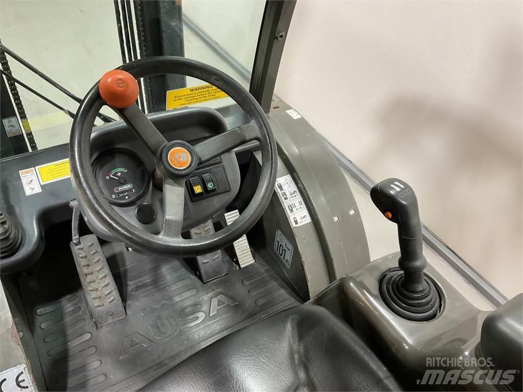 Ausa C150H X4 Maastotrukit