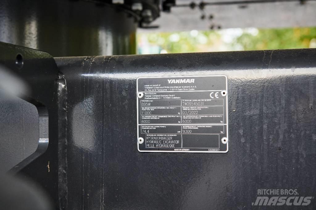 Yanmar B95W Pyöräkaivukoneet