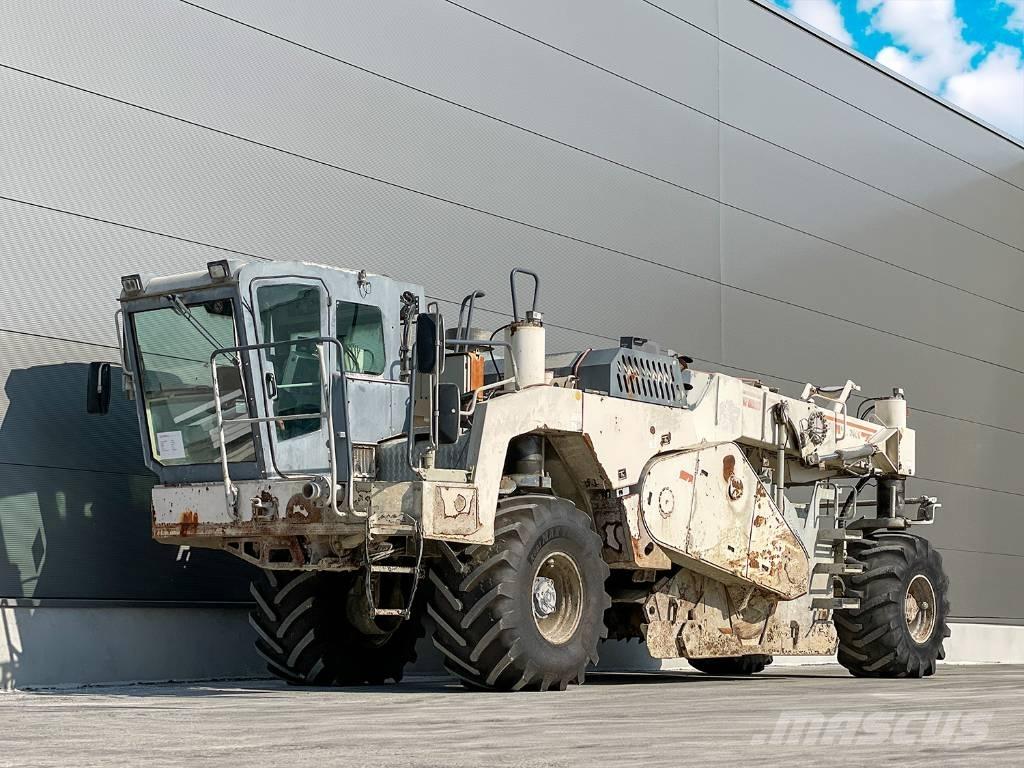 Wirtgen WR 2400 Asfaltin uusiokäyttölaitteet