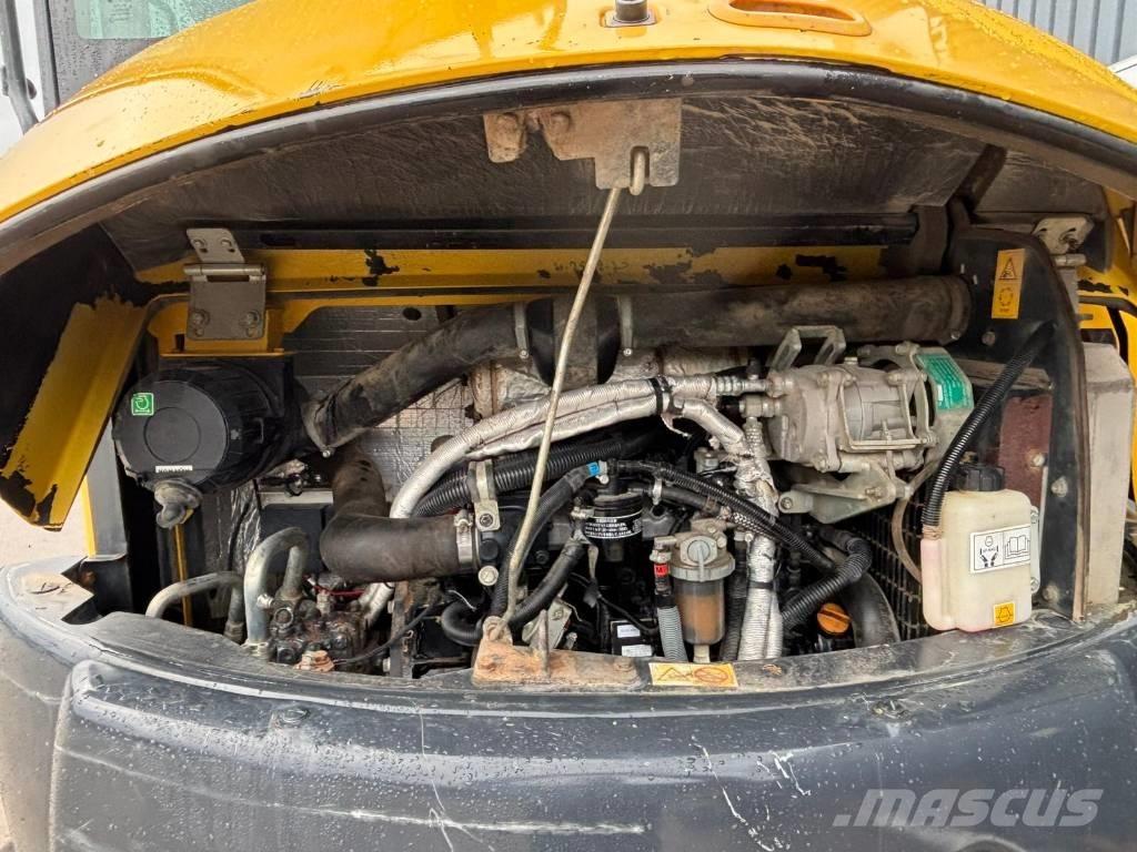 Komatsu PC 80 MR-3 Midikaivukoneet 7t - 12t