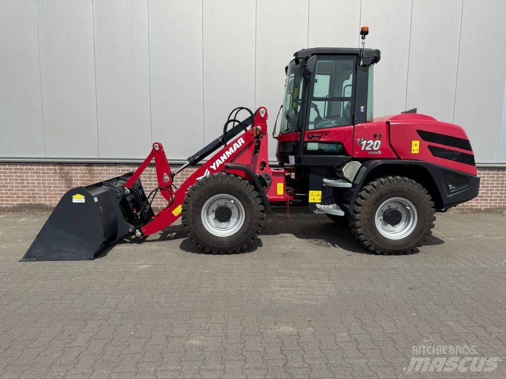Yanmar V120 Pyöräkuormaajat