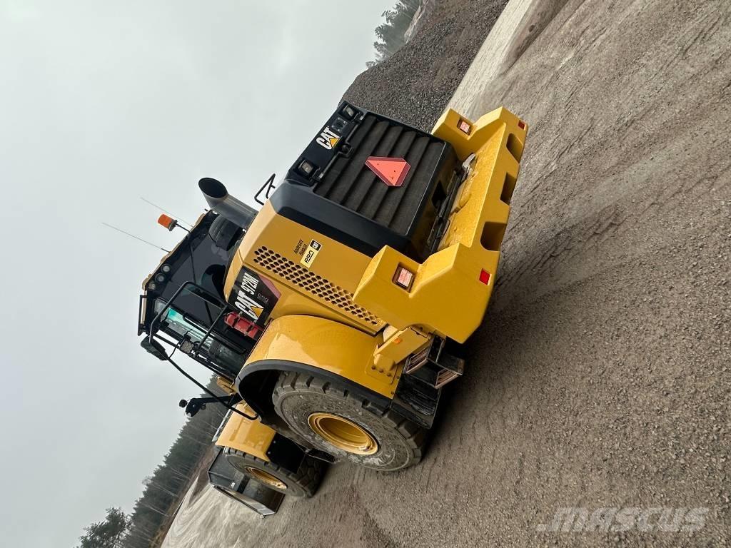 CAT 972 M XE Pyöräkuormaajat