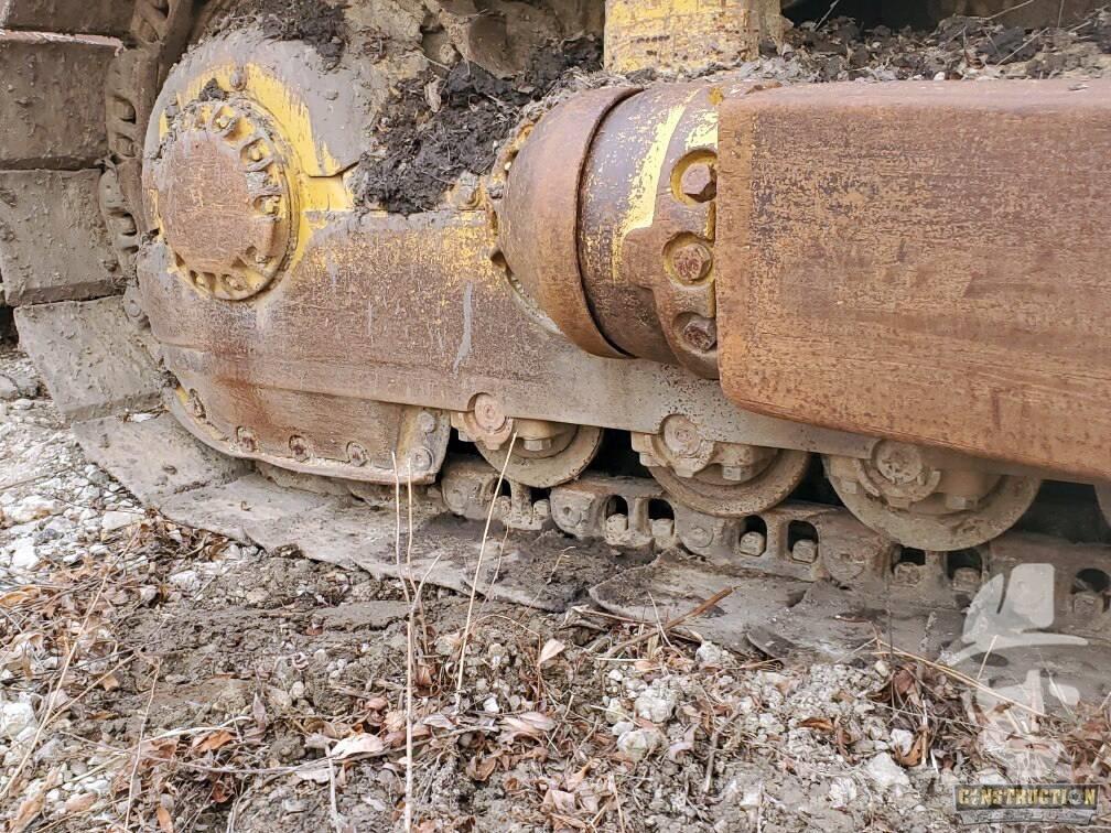 CAT D 8 K Telaketjupuskutraktorit