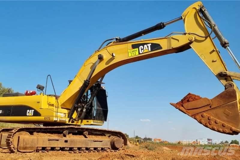 CAT 336D Minikaivukoneet < 7t