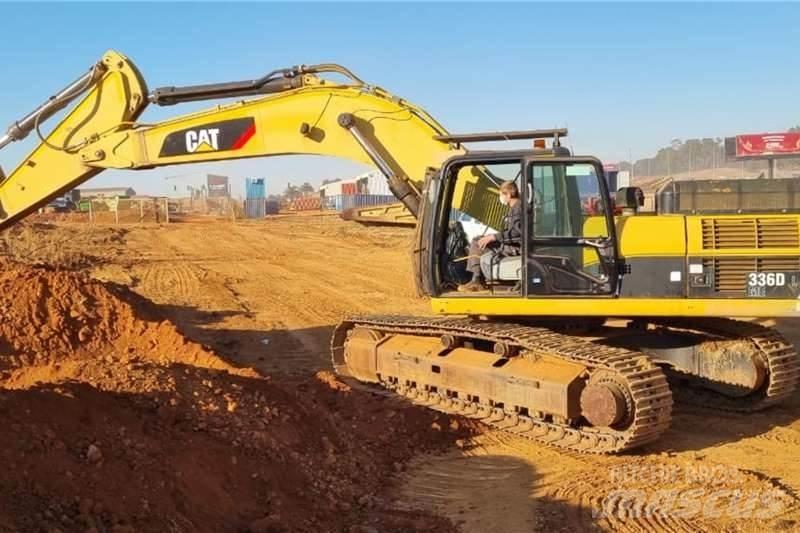 CAT 336D Minikaivukoneet < 7t