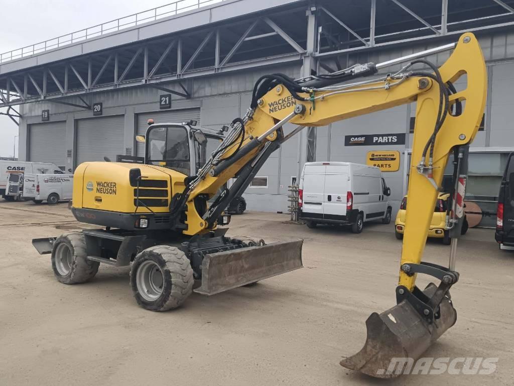 Wacker Neuson EW 100 Pyöräkaivukoneet