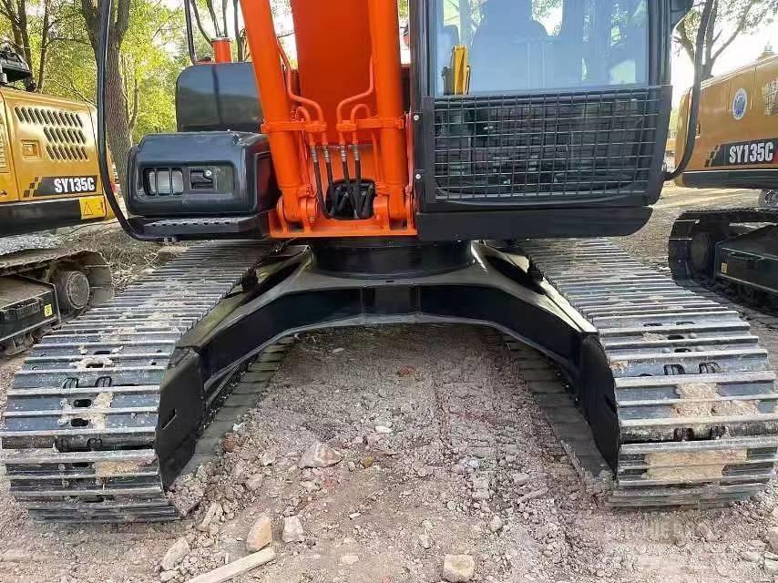 Hitachi ZX120 Telakaivukoneet