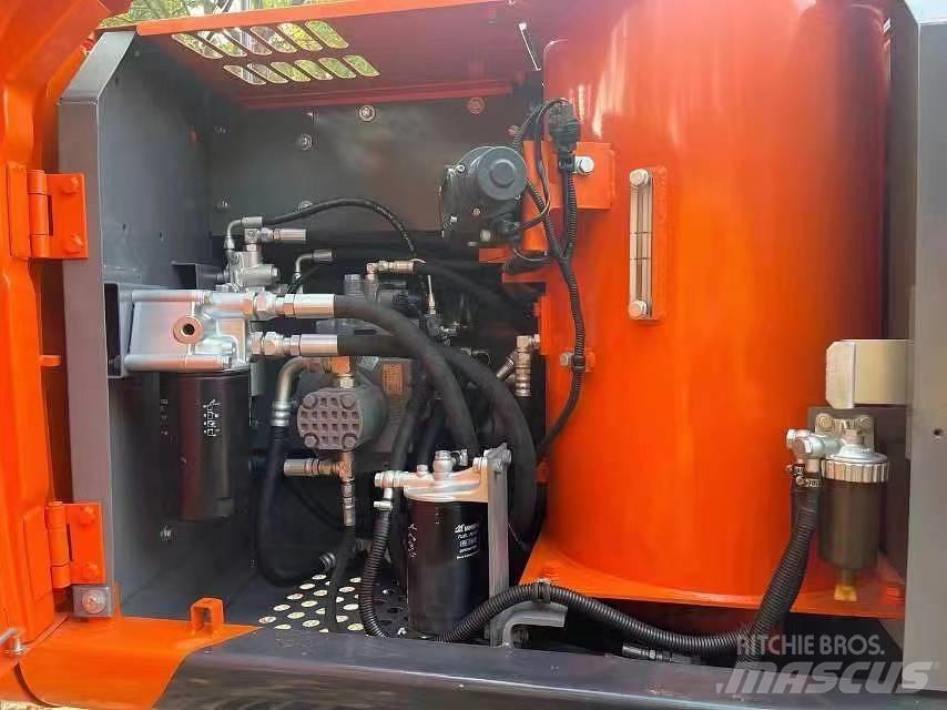 Hitachi ZX120 Telakaivukoneet