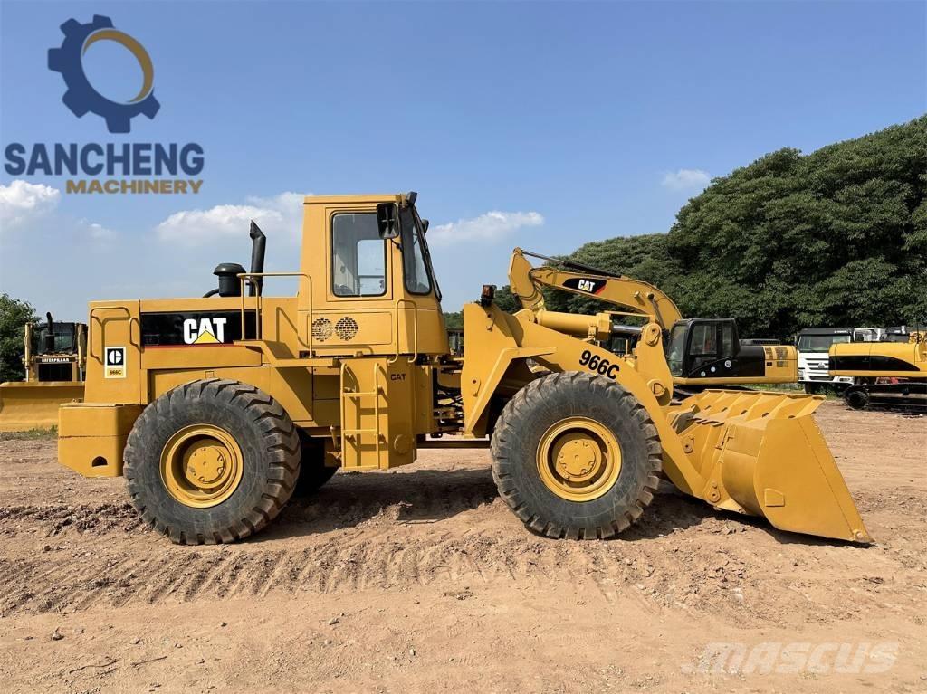 CAT 966C Pyöräkuormaajat