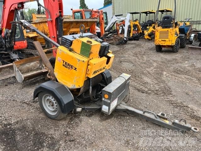 Terex MBR71 Yksivalssijyrät