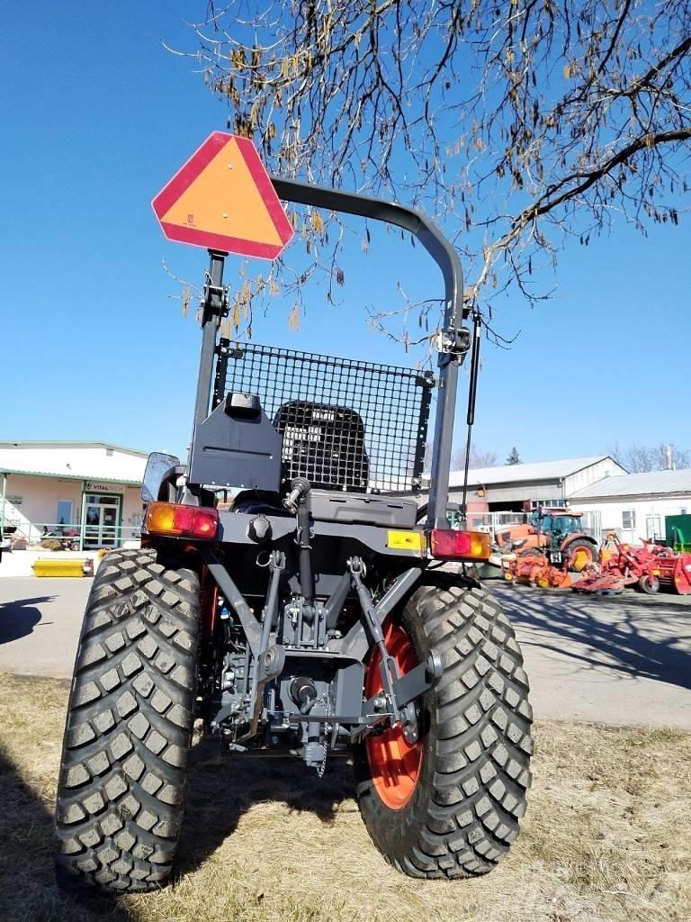 Kubota B2261 H Rops Taajamatraktorit