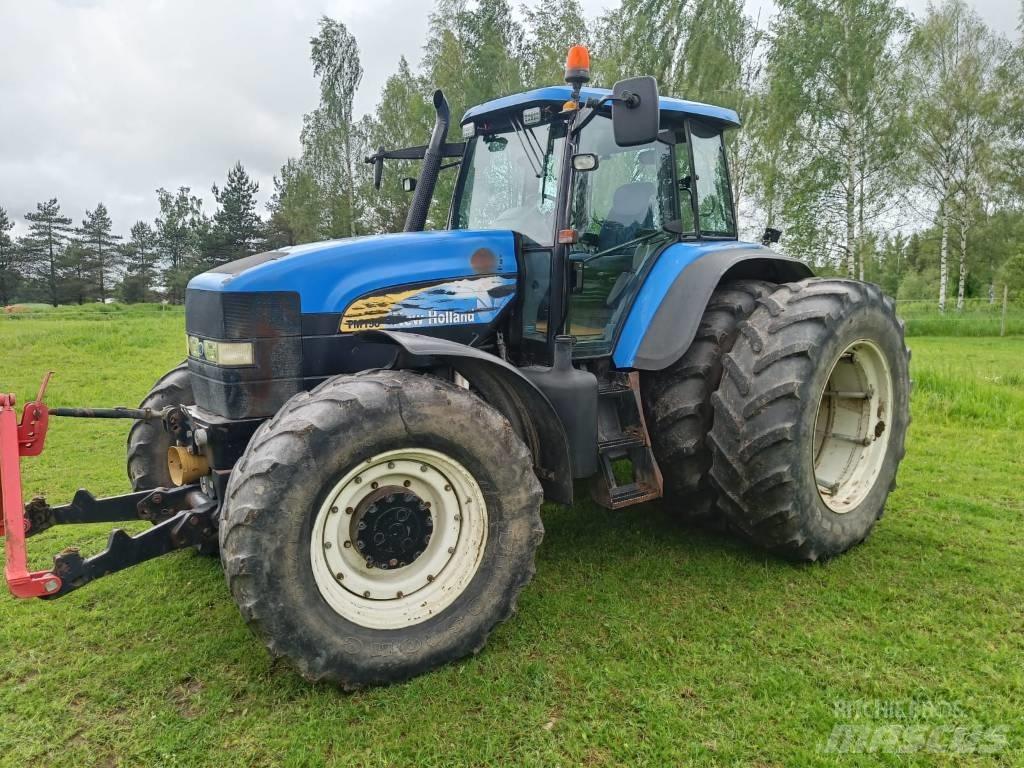 New Holland TM 190 Traktorit