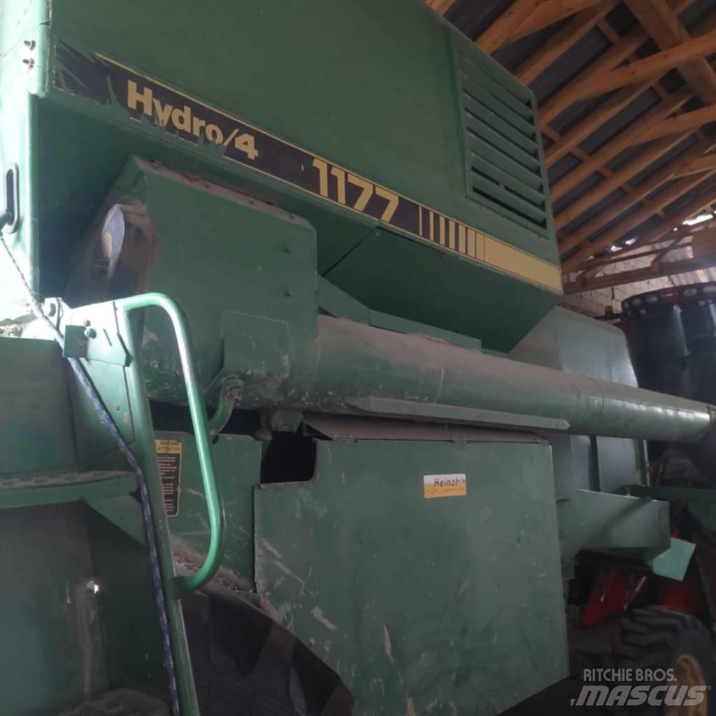 John Deere 1177 Leikkuupuimurit