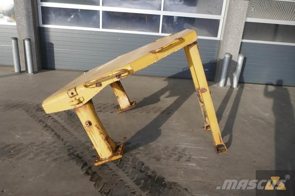 CAT D8N O-rops cab Ohjaamot ja sisustat