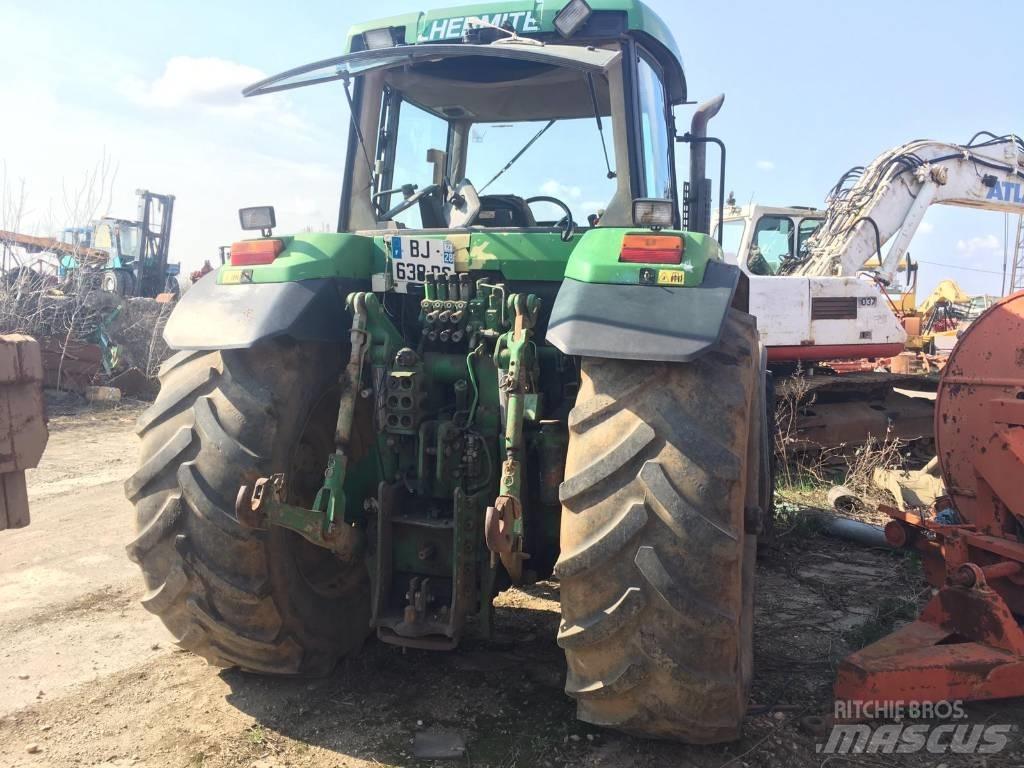 John Deere 7700 Traktorit