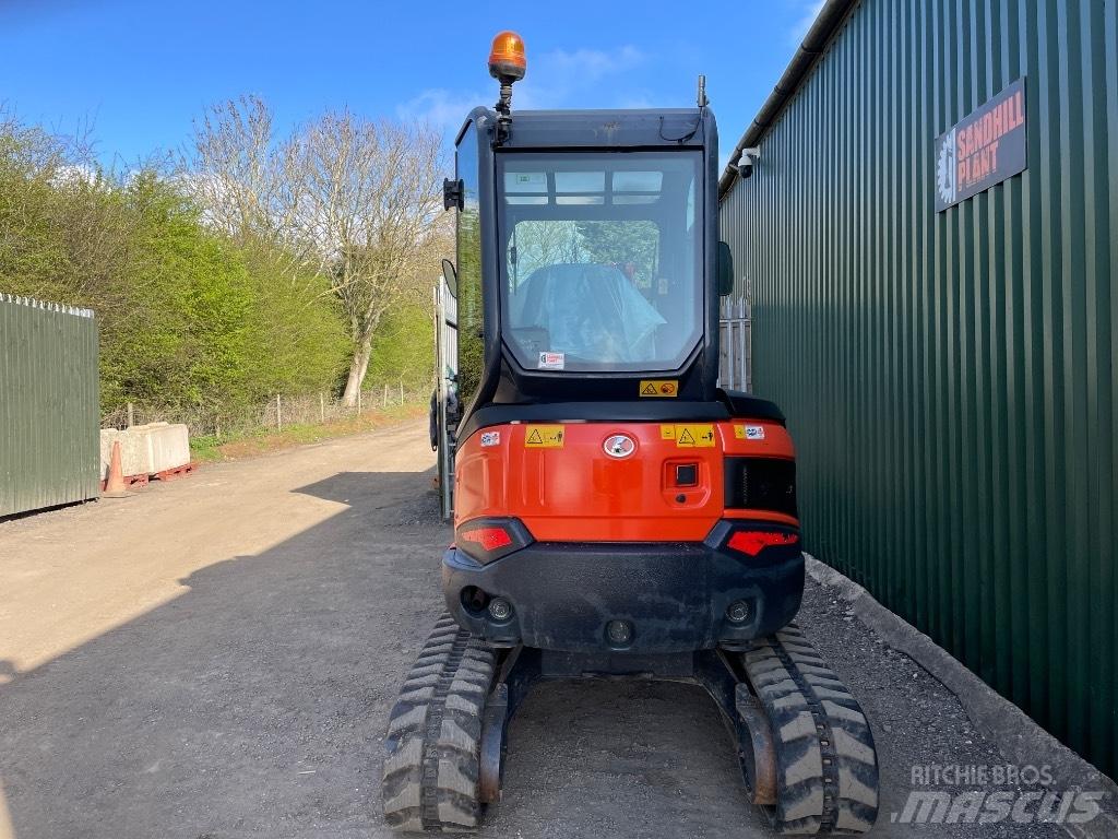 Kubota U 27-4 Minikaivukoneet < 7t