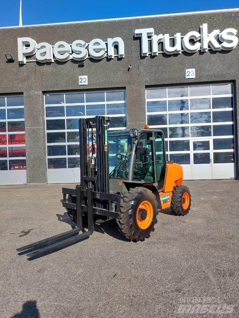 Ausa C 251 H x4 Maastotrukit