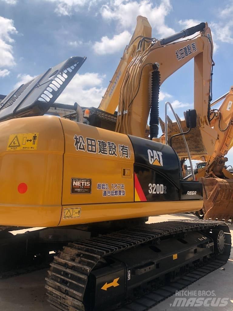 CAT 320 B L Telakaivukoneet