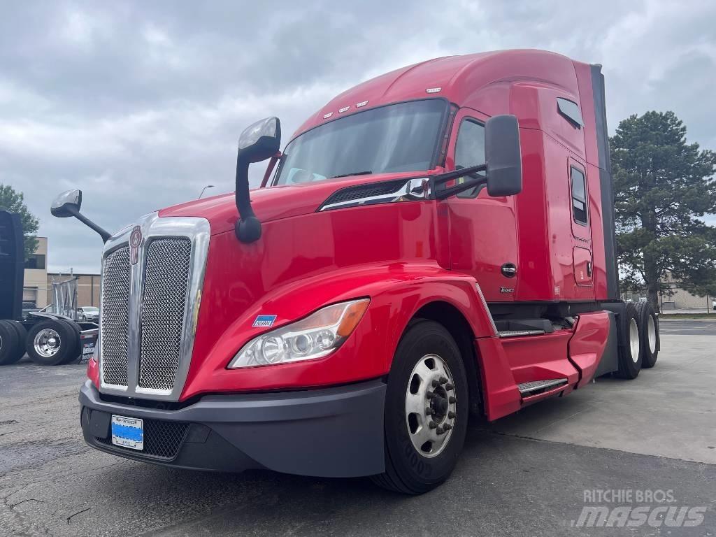 Kenworth T 680 Vetopöytäautot