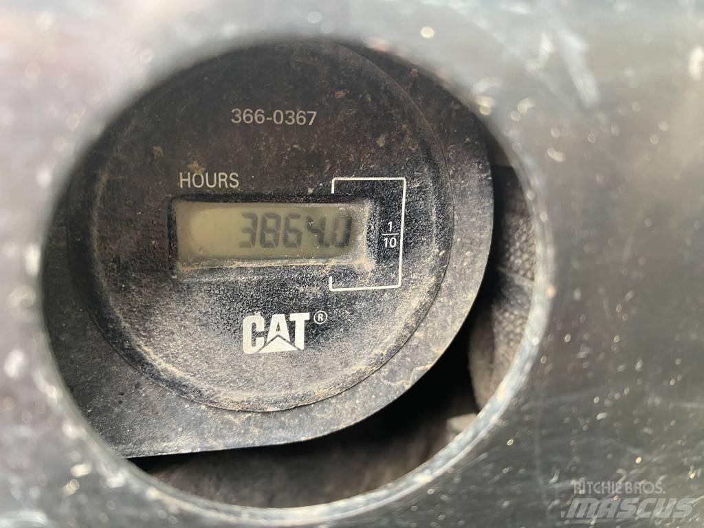 CAT 305 E Minikaivukoneet < 7t