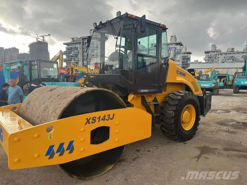 XCMG XS 143 Yksivalssijyrät