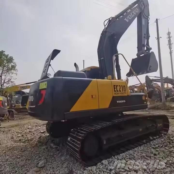 Volvo EC 210 Telakaivukoneet