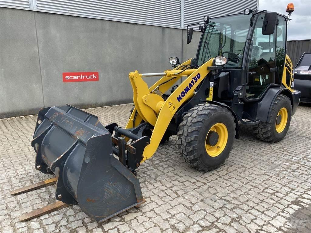 Komatsu WA70M-8EO Yleiskuormaajat