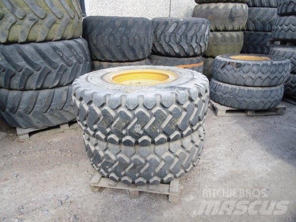 Michelin 17,5x25 Renkaat ja vanteet