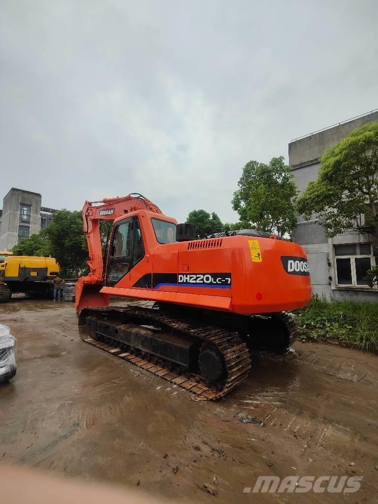 Doosan 220 LC-7 Telakaivukoneet