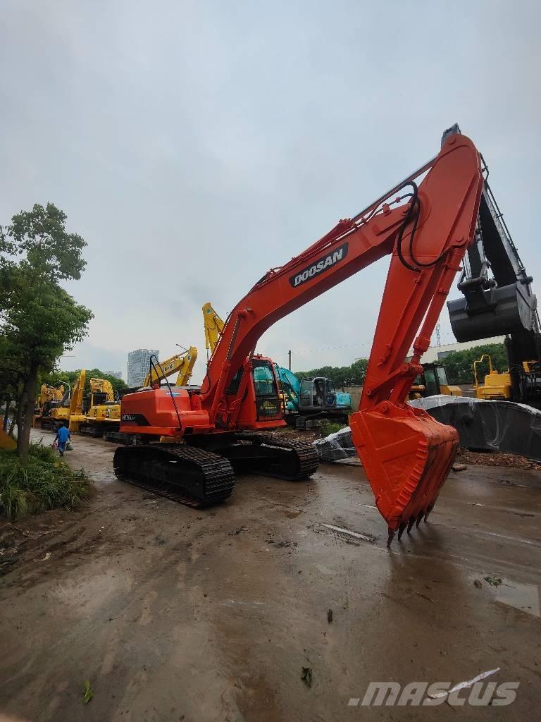 Doosan 220 LC-7 Telakaivukoneet