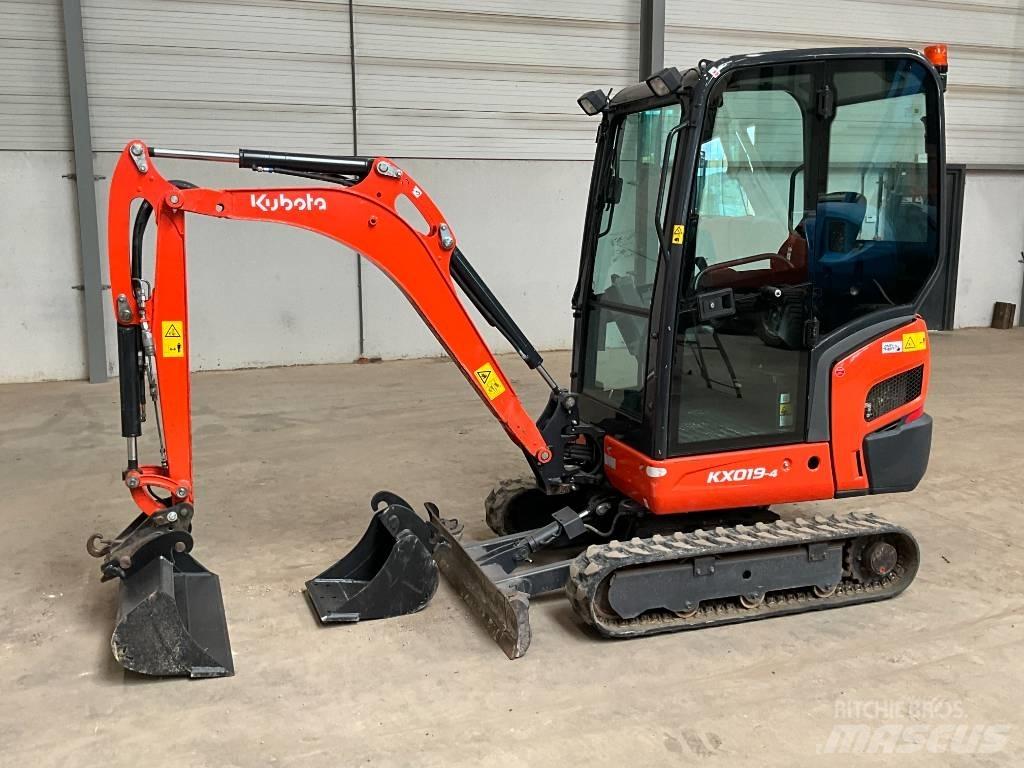 Kubota KX 019-4 Minikaivukoneet < 7t