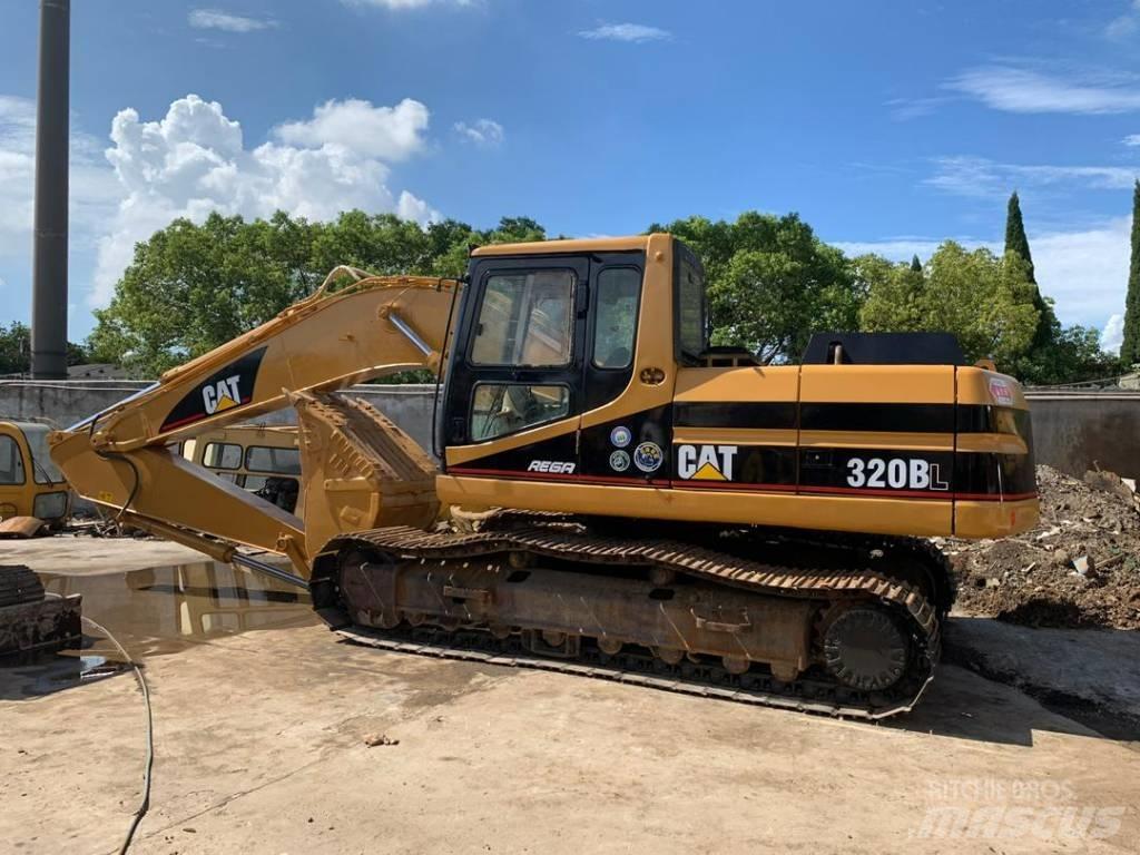 CAT 320BL Telakaivukoneet
