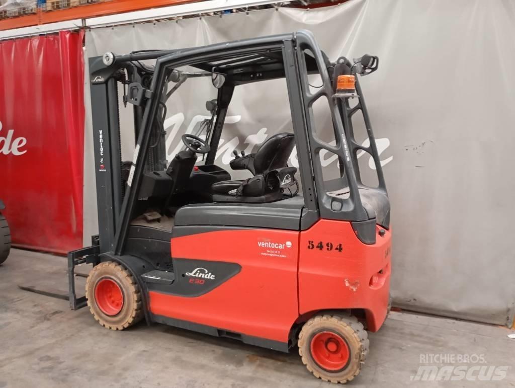Linde E 30 Sähkötrukit