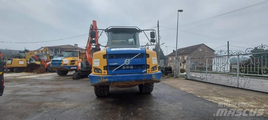 Volvo A 25 F Dumpperit