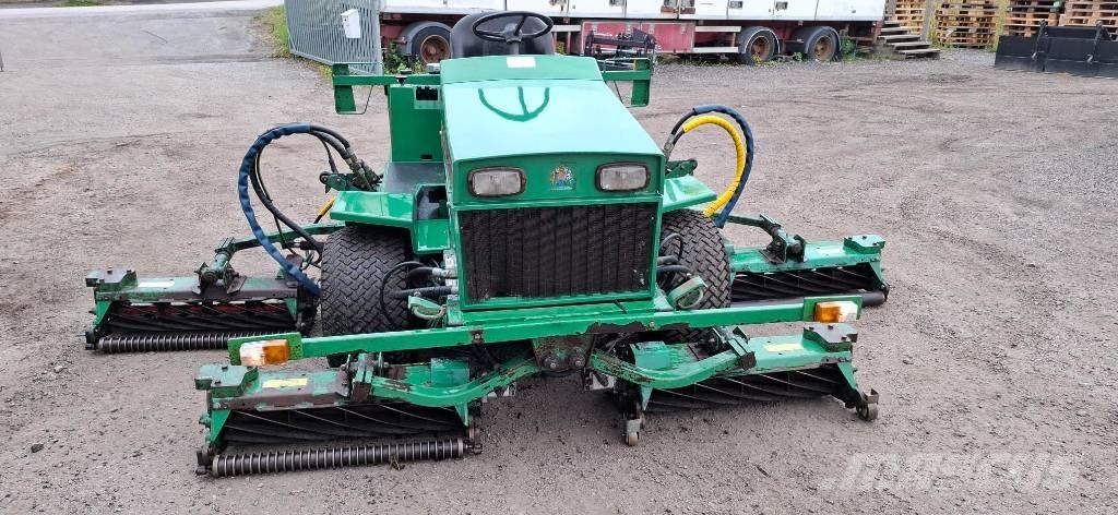 Ransomes 3500D Päältäajettavat ruohonleikkurit