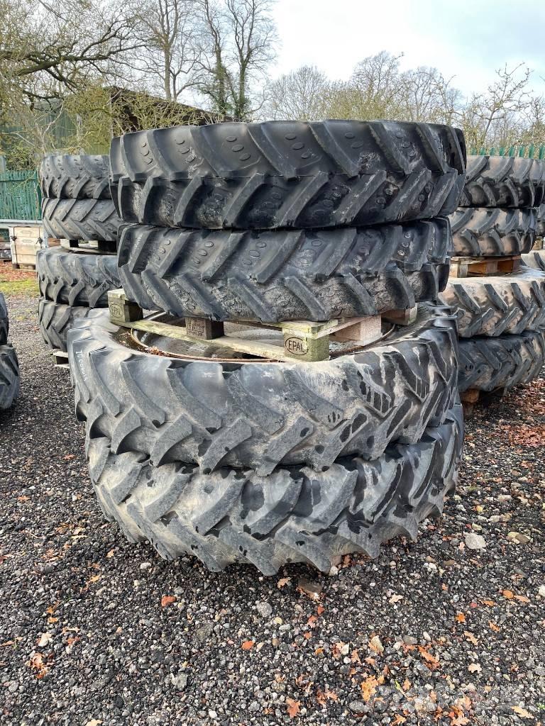 Mitas SET OF WHEELS Renkaat ja vanteet