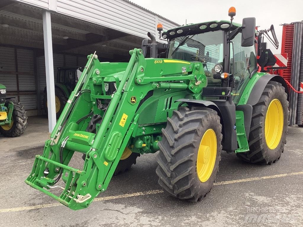 John Deere 6155R Traktorit