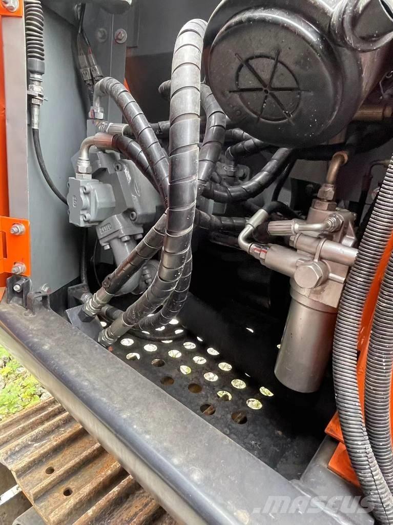 Hitachi ZX 70 Minikaivukoneet < 7t